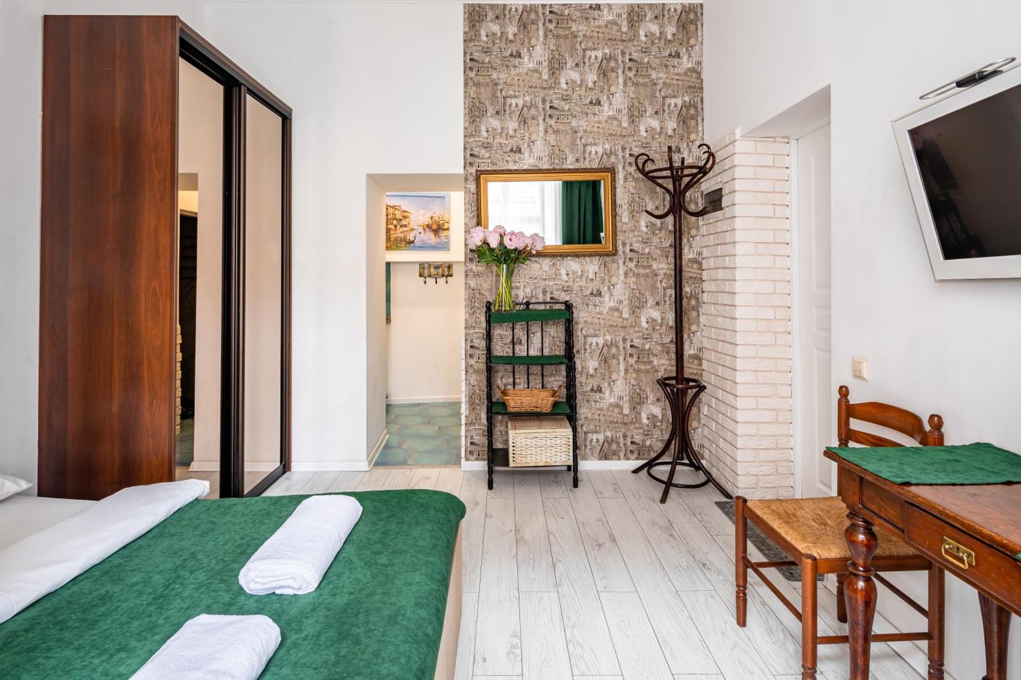 Apartment On Virmens'Ka Street Львов Экстерьер фото